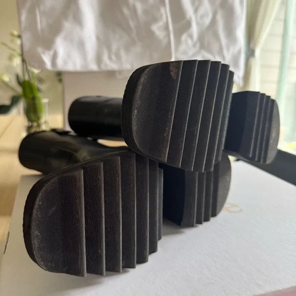 Chloe Rubber Rain Boots - Picture 2 of 6